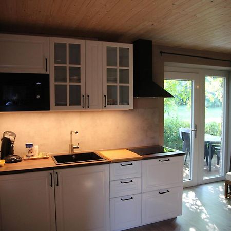 Summer Lodge - La Grange Aux Quatres Saisons - Pairi Daiza Брюжлет Екстериор снимка